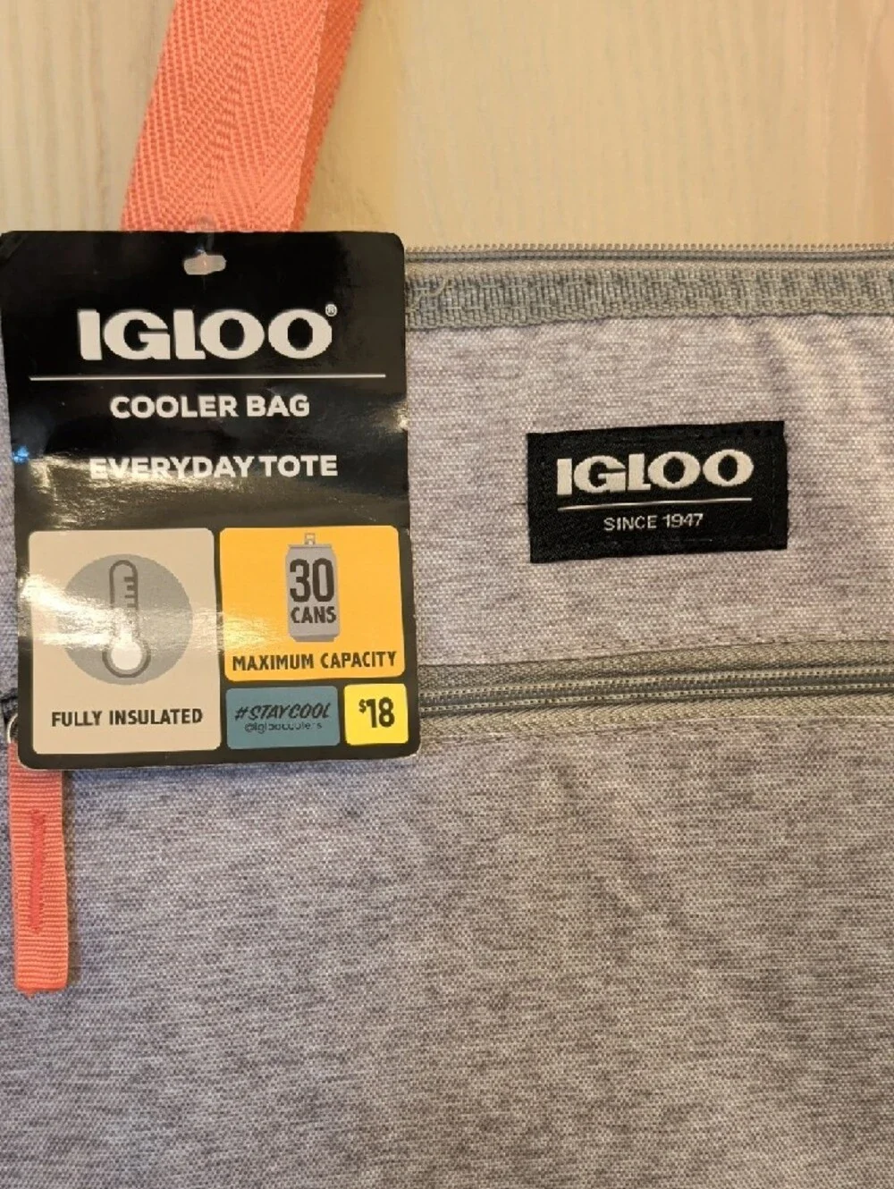 Igloo 30 Can Cooler Tote Bag Light Gray Coral Insulated Picnic Beach Bag NWT